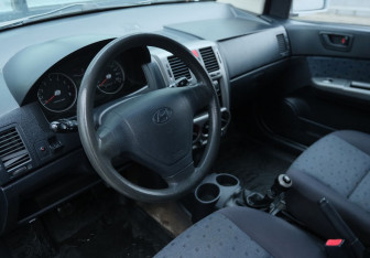 Подержанный автомобиль Hyundai Getz 2004 года (9 фото)