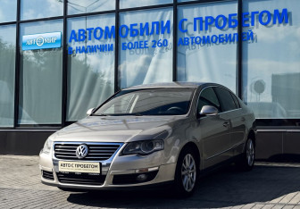 Подержанный автомобиль Volkswagen Passat Sedan 2008 года (1 фото)