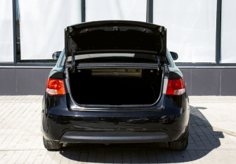 Подержанный автомобиль Kia Cerato Sedan 2012 года (18 фото)