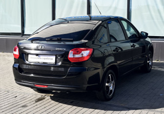 Подержанный автомобиль LADA (ВАЗ) Granta Liftback 2018 года (5 фото)