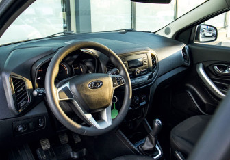 Подержанный автомобиль LADA (ВАЗ) XRAY 2020 года (15 фото)
