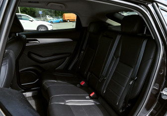Подержанный автомобиль Haval F7x 2023 года (19 фото)