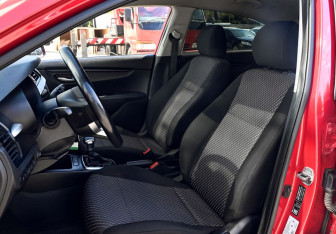 Подержанный автомобиль Kia Rio Sedan 2018 года (16 фото)