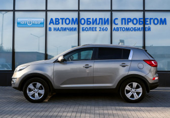 Подержанный автомобиль Kia Sportage 2014 года (2 фото)