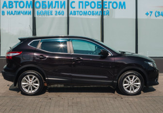 Подержанный автомобиль Nissan Qashqai 2014 года (6 фото)