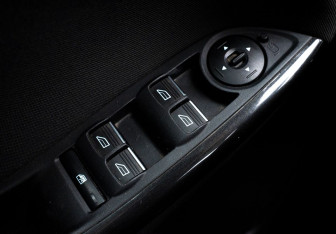 Подержанный автомобиль Ford Focus Sedan 2018 года (10 фото)