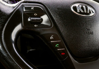 Подержанный автомобиль Kia Ceed Hatchback 2017 года (14 фото)