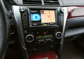 Подержанный автомобиль Toyota Camry Sedan 2012 года (15 фото)