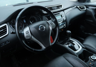 Подержанный автомобиль Nissan Qashqai 2018 года (9 фото)