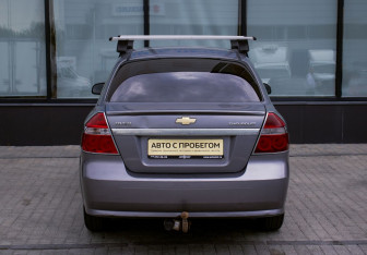 Подержанный автомобиль Chevrolet Aveo Sedan 2011 года (4 фото)