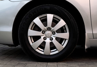 Подержанный автомобиль Toyota Camry Sedan 2008 года (22 фото)