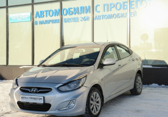 Подержанный автомобиль Hyundai Solaris Sedan 2013 года (1 фото)