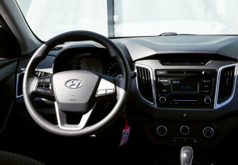 Подержанный автомобиль Hyundai Creta 2019 года (21 фото)