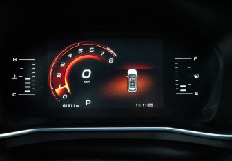 Подержанный автомобиль Geely Atlas Pro 2023 года (18 фото)