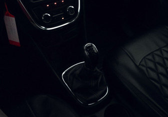 Подержанный автомобиль Opel Mokka 2013 года (10 фото)