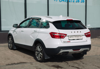 Подержанный автомобиль LADA (ВАЗ) Vesta Wagon 2018 года (3 фото)