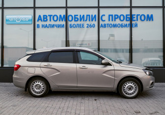 Подержанный автомобиль LADA (ВАЗ) Vesta Wagon 2018 года (6 фото)
