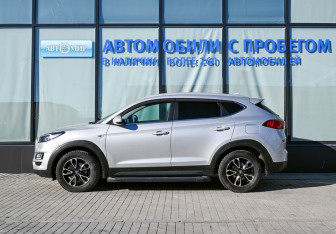 Подержанный автомобиль Hyundai Tucson 2018 года (2 фото)