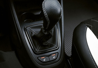 Подержанный автомобиль LADA (ВАЗ) Vesta Sedan 2023 года (13 фото)