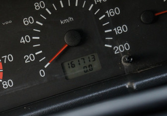 Подержанный автомобиль LADA (ВАЗ) 2111 2000 года (13 фото)