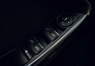 Подержанный автомобиль Ford Focus Hatchback 2013 года (13 фото)
