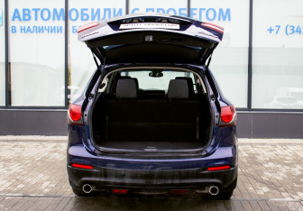Подержанный автомобиль Mazda CX-9 2012 года (23 фото)