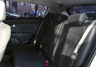 Подержанный автомобиль Kia Sportage 2014 года (17 фото)