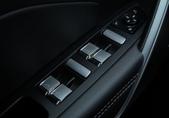 Подержанный автомобиль Belgee X70 2025 года (11 фото)