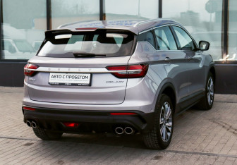 Подержанный автомобиль Geely Coolray 2023 года (5 фото)