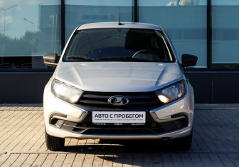 Подержанный автомобиль LADA (ВАЗ) Granta Sedan 2019 года (8 фото)