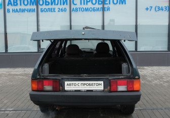 Подержанный автомобиль LADA (ВАЗ) 2109 Hatchback 2003 года (17 фото)