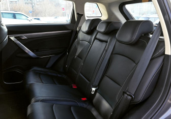 Подержанный автомобиль Belgee X70 2024 года (18 фото)