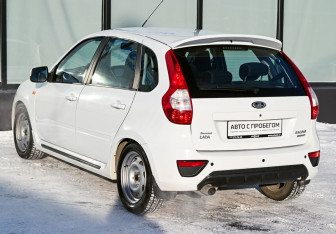 Подержанный автомобиль LADA (ВАЗ) Kalina Hatchback 2015 года (3 фото)