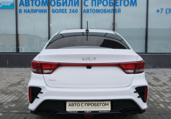 Подержанный автомобиль Kia Rio Sedan 2022 года (4 фото)