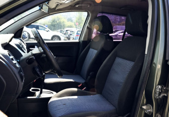 Подержанный автомобиль Ford Fusion 2007 года (14 фото)