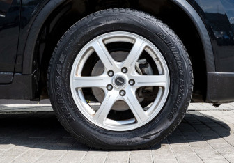 Подержанный автомобиль Nissan X-Trail 2014 года (22 фото)