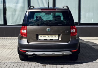 Подержанный автомобиль Skoda Yeti 2010 года (4 фото)
