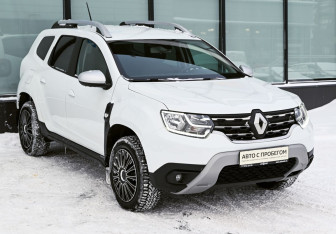 Подержанный автомобиль Renault Duster 2022 года (7 фото)