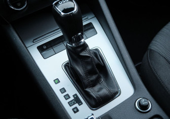 Подержанный автомобиль Skoda Octavia Liftback 2014 года (16 фото)