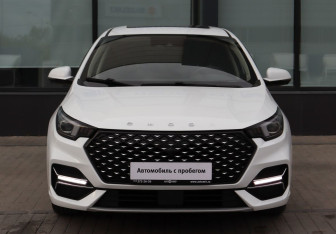 Подержанный автомобиль Omoda S5 2023 года (8 фото)