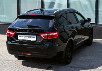 Подержанный автомобиль LADA (ВАЗ) Vesta Wagon 2020 года (5 фото)