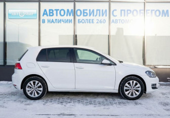 Подержанный автомобиль Volkswagen Golf Hatchback 2015 года (6 фото)