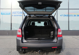 Подержанный автомобиль Land Rover Freelander 2009 года (18 фото)