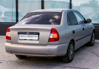 Подержанный автомобиль Hyundai Accent Sedan 2007 года (5 фото)