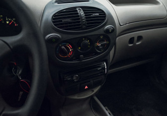 Подержанный автомобиль LADA (ВАЗ) Kalina Wagon 2010 года (11 фото)