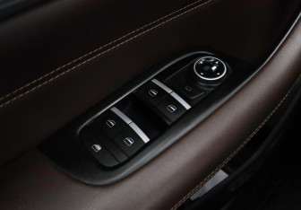 Подержанный автомобиль Chery Tiggo 8 Pro 2023 года (12 фото)