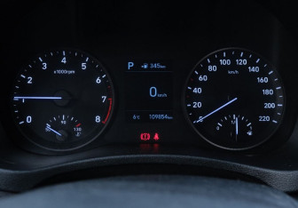 Подержанный автомобиль Hyundai Solaris Sedan 2018 года (15 фото)