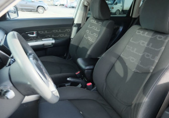 Подержанный автомобиль Kia Soul 2012 года (16 фото)