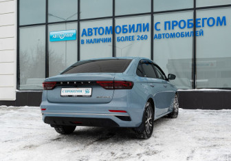 Подержанный автомобиль Geely Emgrand 2023 года (5 фото)