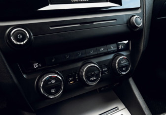 Подержанный автомобиль Skoda Octavia Liftback 2017 года (13 фото)